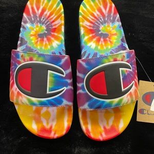 🆕 Champion 🌈Rainbow Pride🌈 IPO Tie-Dye Slides Shower Shoes Men’s Size 10